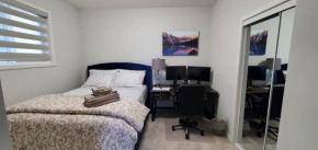 Delightful 1-bedroom Private Suite in a New Home